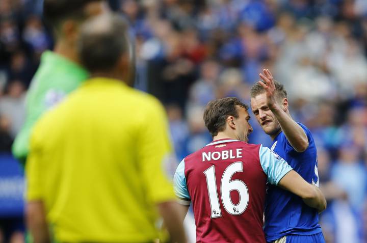 Jamie Vardy charged with improper conduct after red card