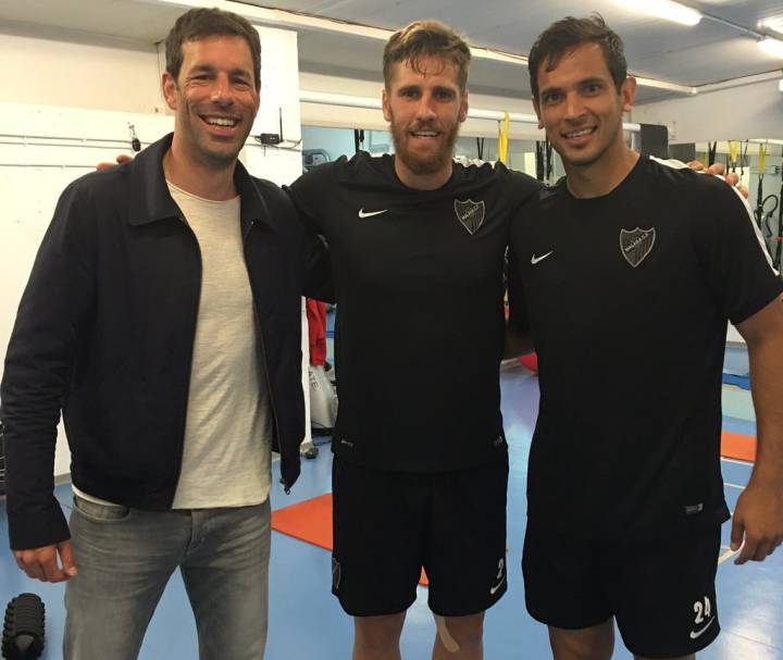 In rude health - Van Nistelrooy pops in on Malaga