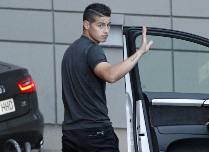 Real Madrid say James Rodriguez "is not for sale"