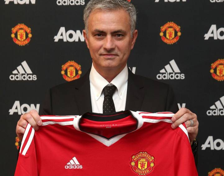 Mourinho confirmed as new Manchester Utd manager