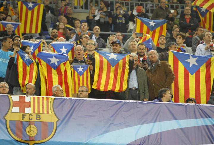 Barcelona fined by UEFA for Catalan separatist flags