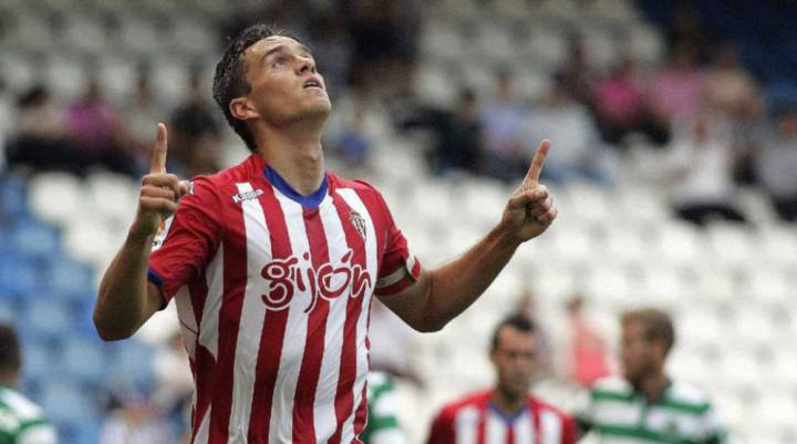 Middlesbrough sign Colombian centre-back Espinosa