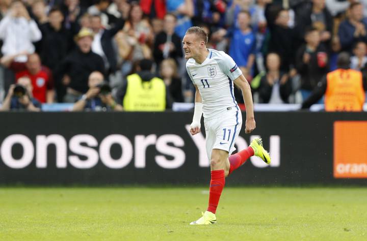 England 2-1 Wales: Jamie Vardy onside for equaliser