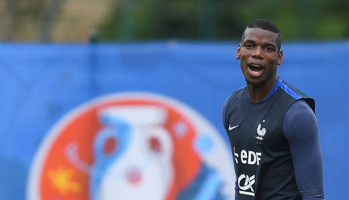 Mourinho sneaks in to give United the edge over Pogba