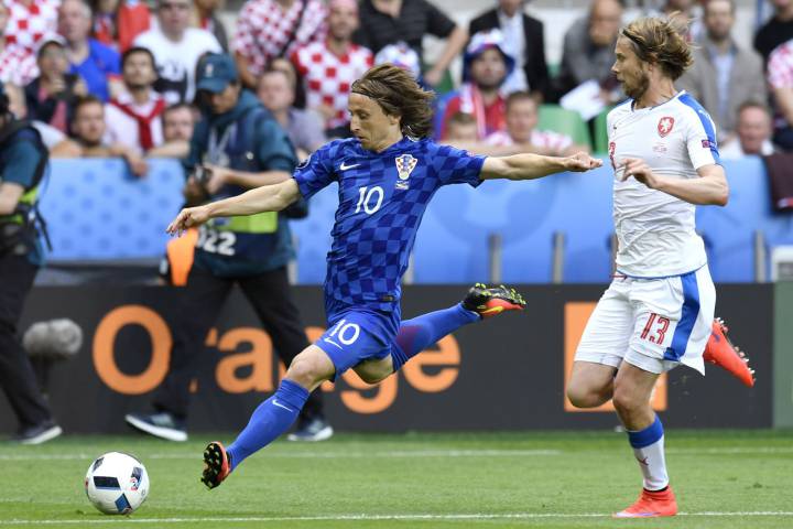 The 'beast’ versus the ‘master’, Ronaldo versus Modric