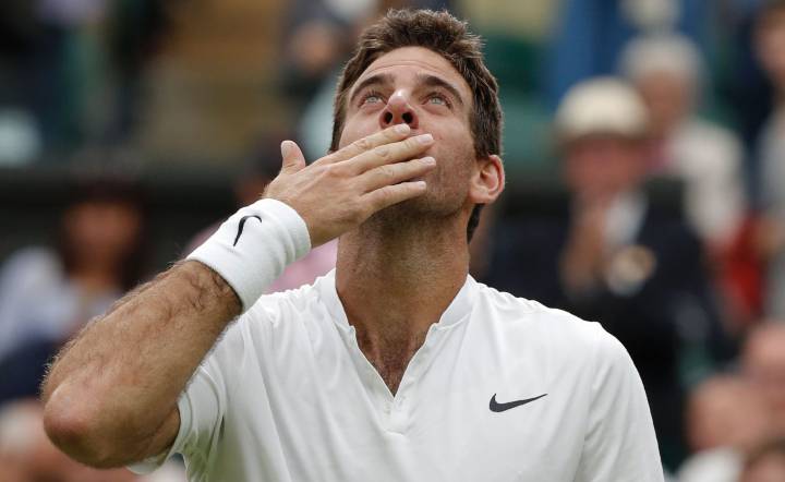 Del Potro shines as rain delays may mean middle Sunday play