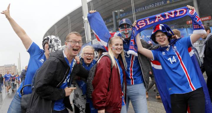 Vikings storm Paris as Iceland dare to dream