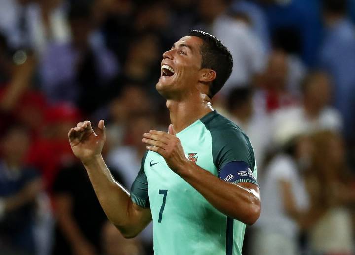 Portugal vs Wales live: Euro2016