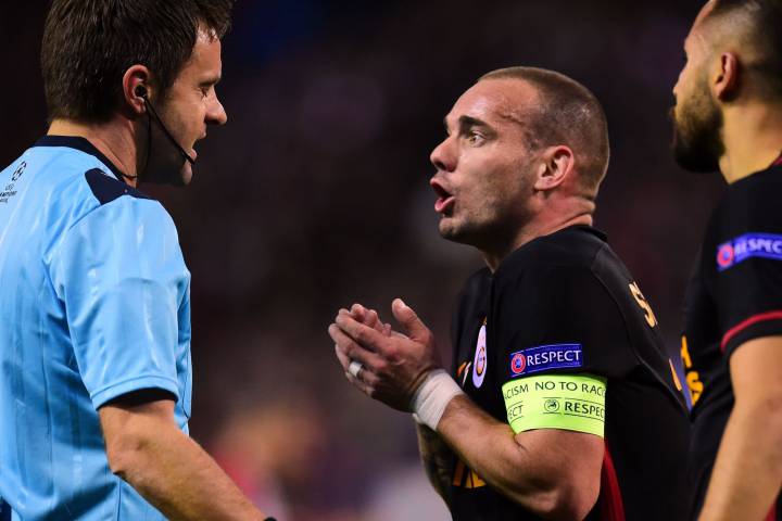 Sneijder dealt mammoth fine
