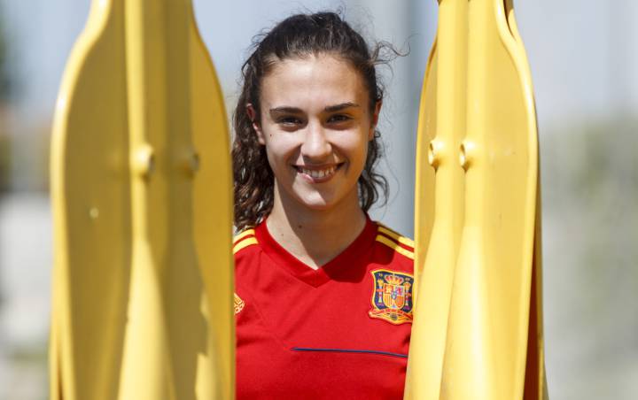 Nahikari García and Spain's U19s reach for the stars in Slovakia