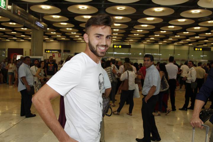 Borja Mayoral completes Wolfsburg loan switch