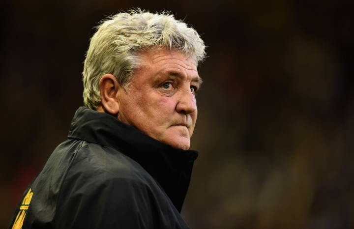 Bruce steps down from Hull post