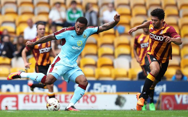 Andre Gray slams 'stone-age' Burnley fans after racism row