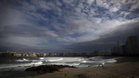 Rain, wind and waves: Spain braces for dose of wild fall weather