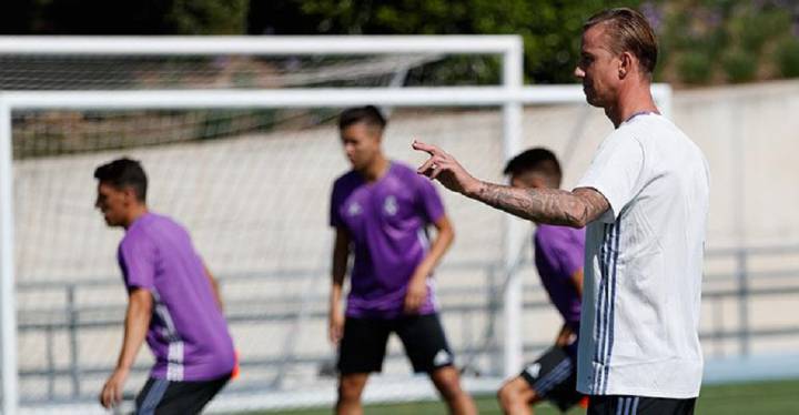Guti: Referee rails at "cockiness" of Real Under-19s boss
