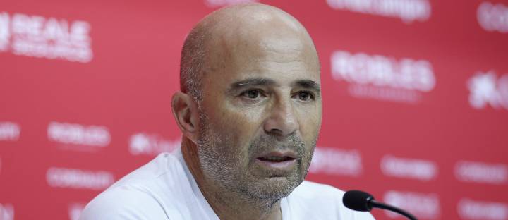 Sampaoli: "The more players Madrid have out, the merrier"