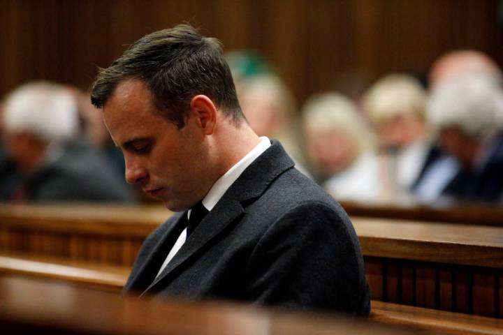 Oscar Pistorious rushed to hospital, denies suicide bid
