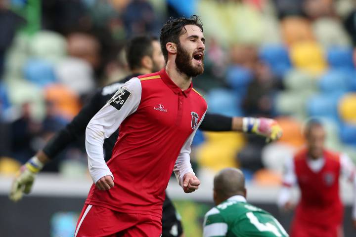 Benfica break Portuguese transfer record to sign Silva