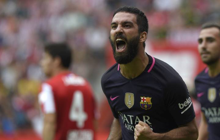 Arda Turan, Yilmaz and Erkin left out of Turkey squad