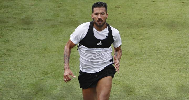 Agent agrees with Real Madrid's version of Garay transfer