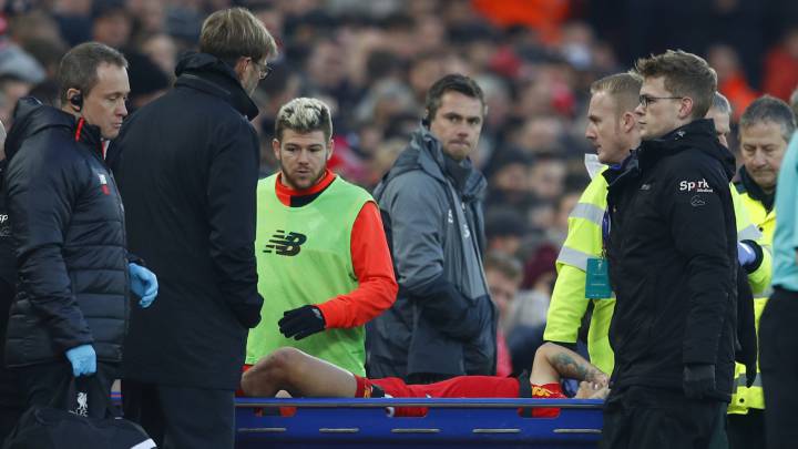 Liverpool and Brazil's Coutinho stretchered off injured at Anfield