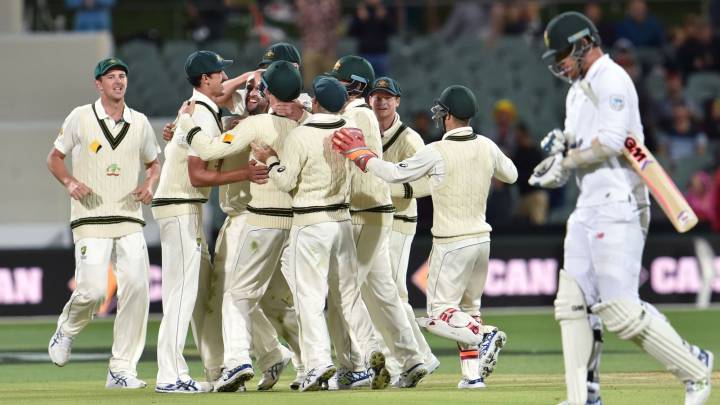 Australia exert grip on third test against South Africa