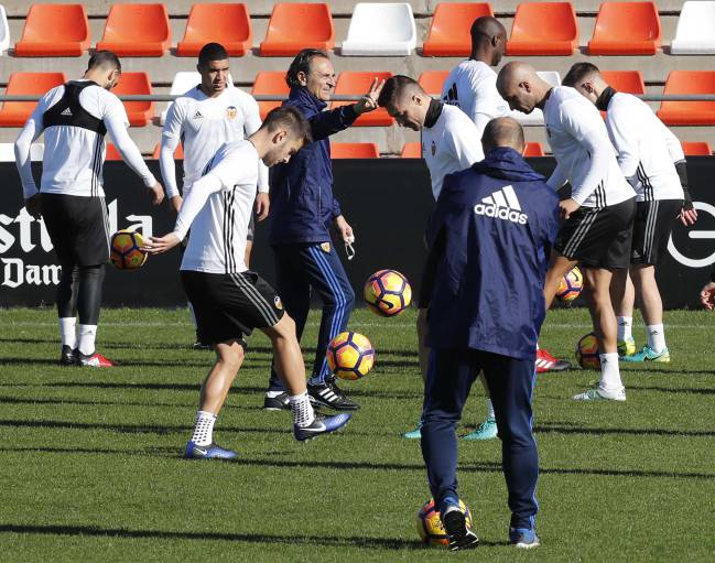 Prandelli prepares his troops for tough challenging Málaga.