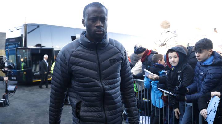 Manchester City's Yaya Toure arrives before the match