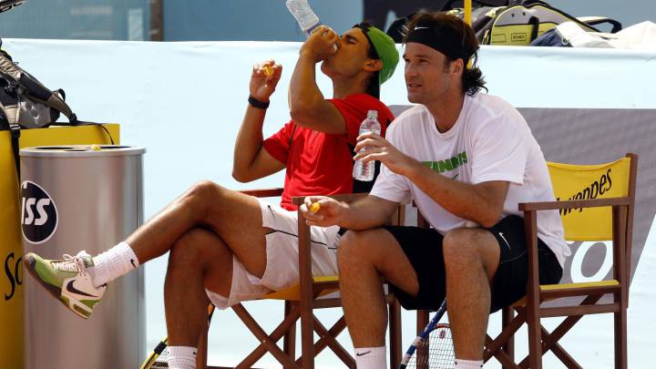Former number one Moyá to join Nadal's coaching team