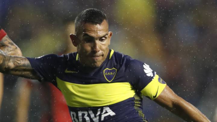 Shanghai move makes Tévez world's best paid player