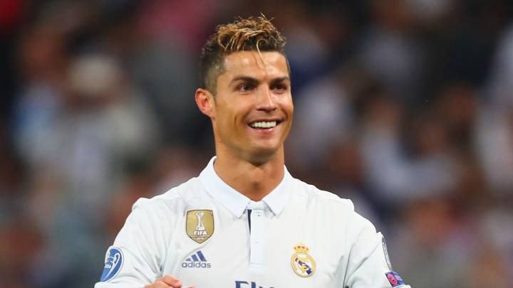 Real Madrid: Cristiano Ronaldo scores his 400th Real Madrid goal in style
