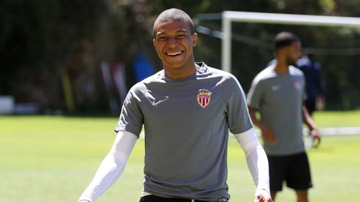 Mbappé talks set with AS Monaco to resolve future