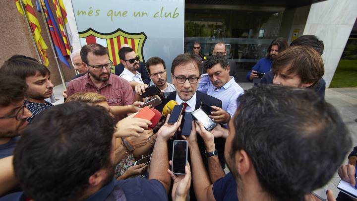 Campaign launched to topple Barcelona president