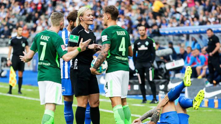Steinhaus becomes first female ref in Europe's top leagues