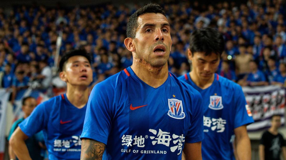 Carlos Tevez criticises Chinese football, calls players unskilled