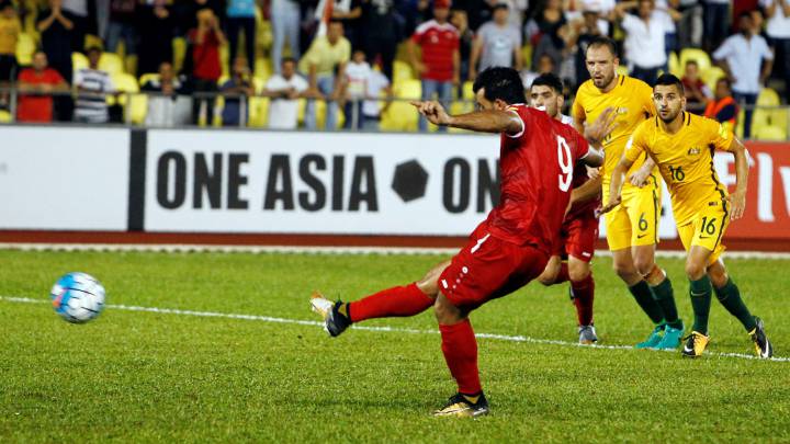 A late penalty from Omar Al-Somah secured a draw for Syria in the first leg of their World Cup qualifier play-off against the Socceroos, for whom Kruse had scored.
