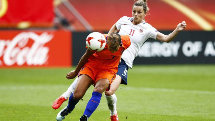 Norway strike historic pay deal for men's and women's teams