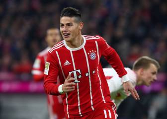 Bayern down 10-man Leipzig to top Bundesliga