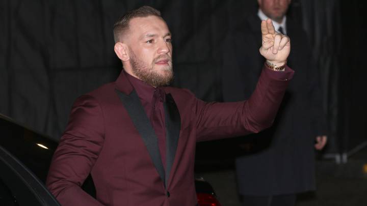McGregor plans to fight in 2018 says fighters must lobby to fight him