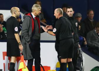 Wenger charged after confronting officials