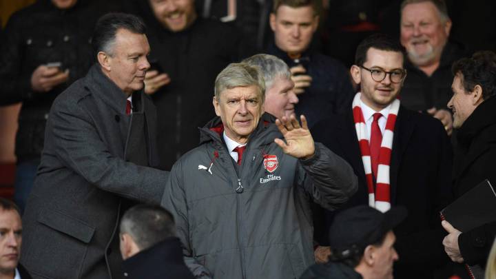 Wenger plans to stay at Arsenal until 2019