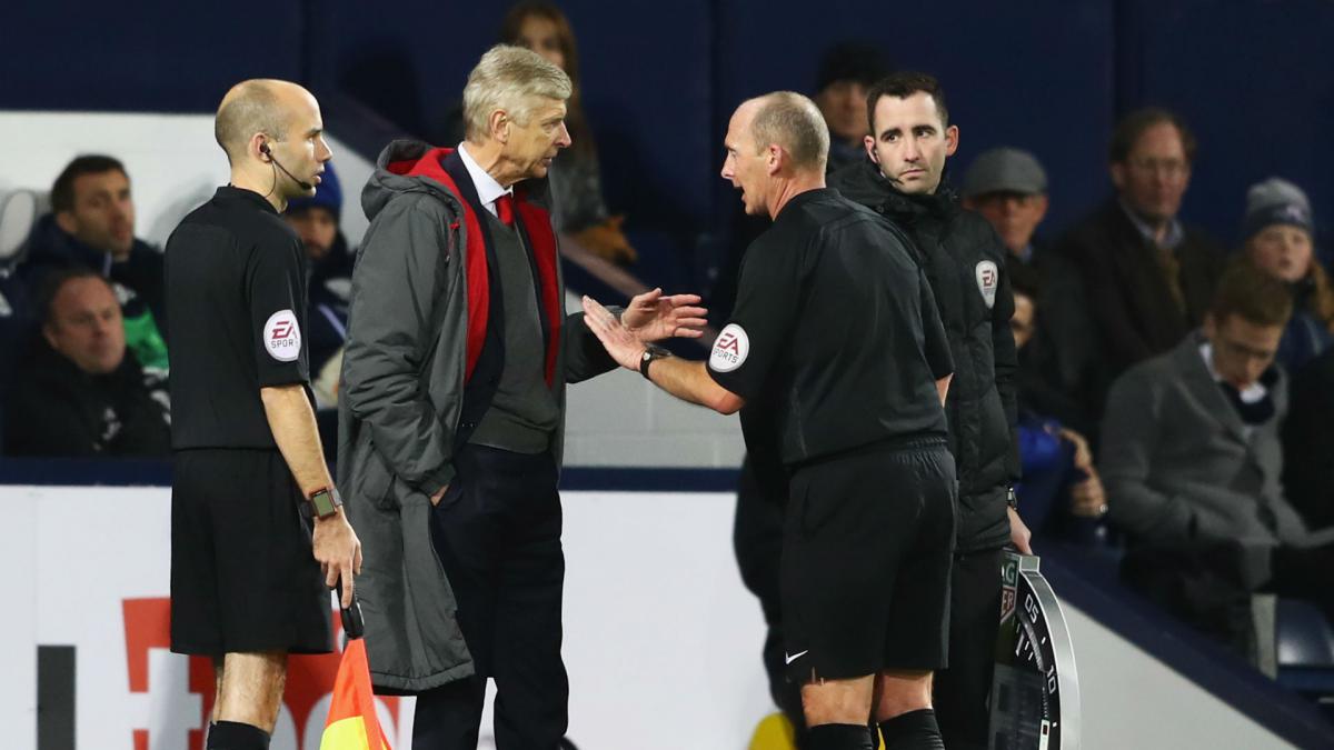 Wenger 'very aggressive' towards referee Dean, says FA report