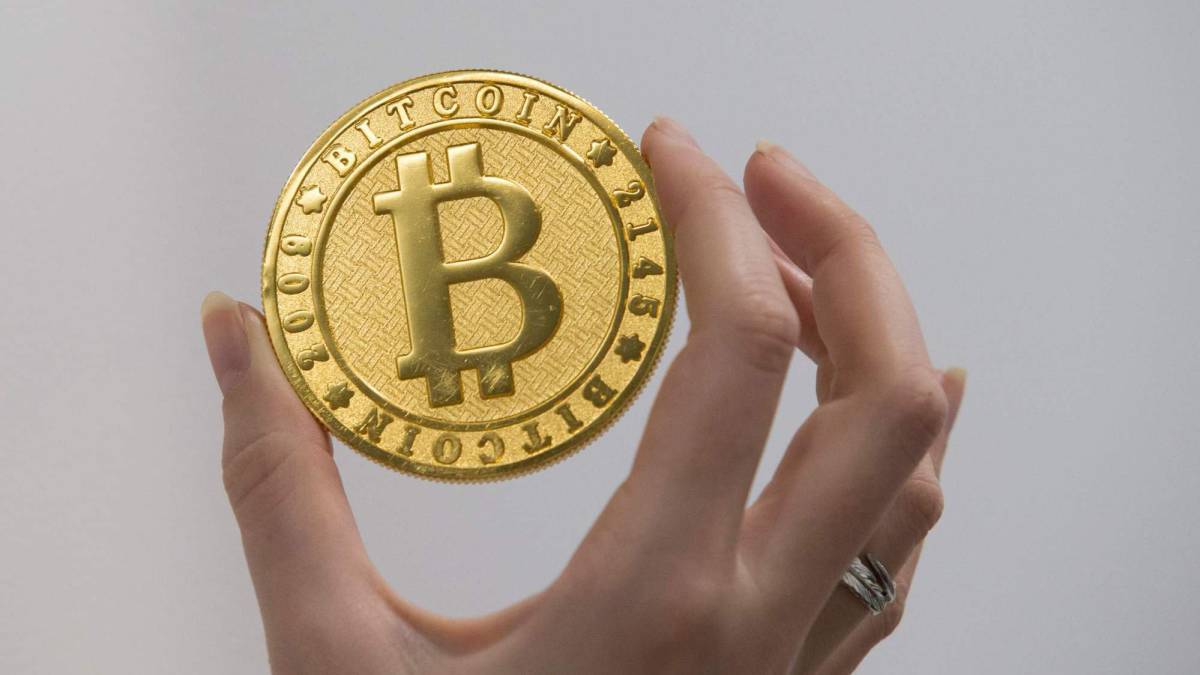 Turkish Amateur Club Makes Football History, Funds £1226 Transfer With Bitcoin