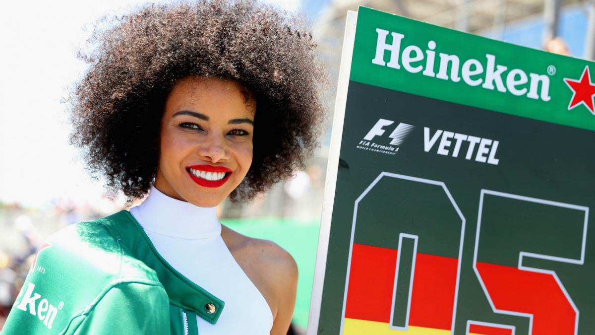 Ecclestone rails against F1's grid girls decision
