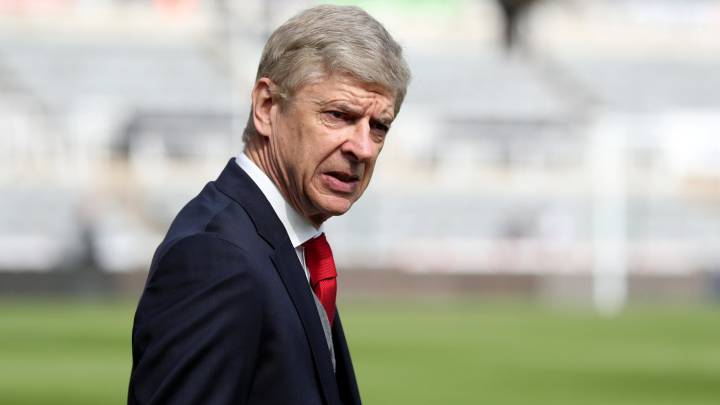 Arsene Wenger confirms he will leave Arsenal and Twitter reacts