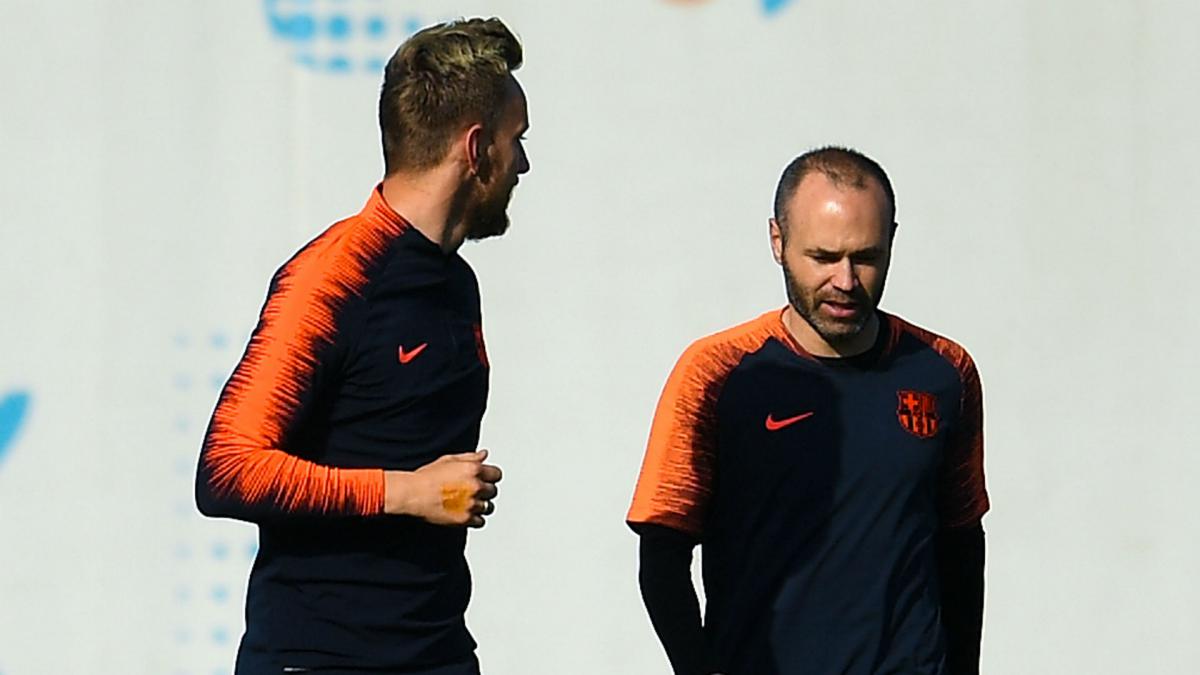 Rakitic desperate for Iniesta stay