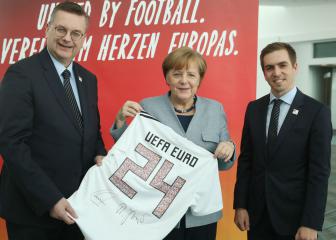 Germany submits official bid to host Euro 2024
