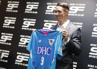Fernando Torres announces Sagan Tosu move