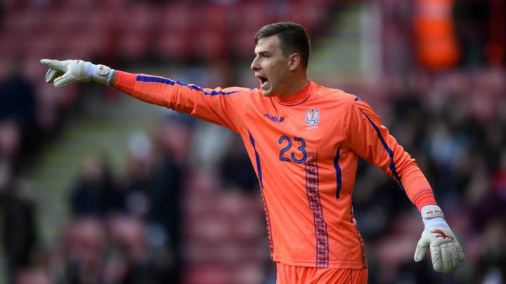 Real Madrid round-up: Lunin, Maguire, James, Benzema,
