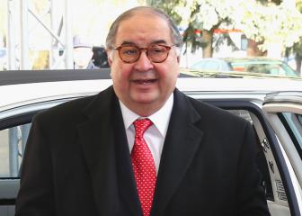 Usmanov confirms sale of Arsenal shares to Kroenke